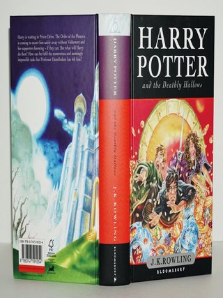 HARRY POTTER AND THE DEATHLY HALLOWS (Moonlight Signing with event ticket)
