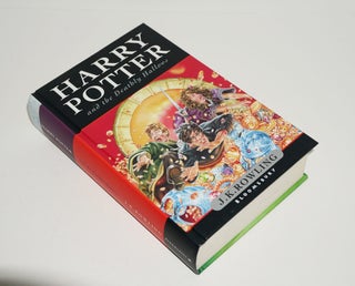 HARRY POTTER AND THE DEATHLY HALLOWS (Moonlight Signing with event ticket)