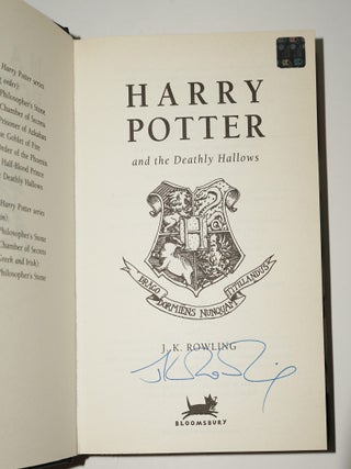 HARRY POTTER AND THE DEATHLY HALLOWS (Moonlight Signing with event ticket)