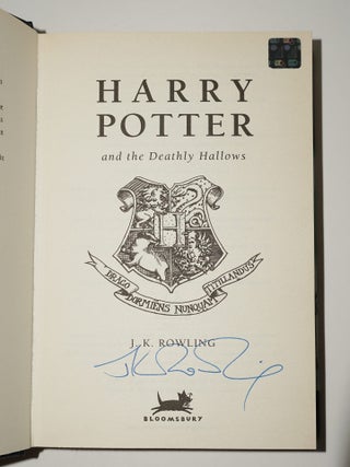 HARRY POTTER AND THE DEATHLY HALLOWS (Moonlight Signing with event ticket)